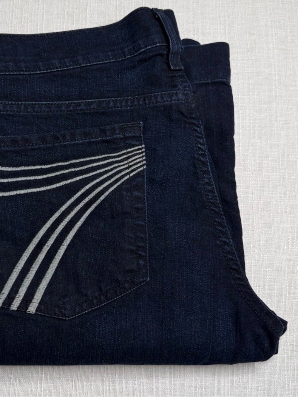 7 For All Mankind Women’s Dark Blue Flare Jeans with White Pocket Stripe